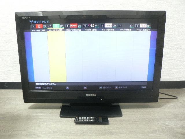 TOSHIBA 32V型 液晶テレビ・REGZA・ 32A1・送料込！