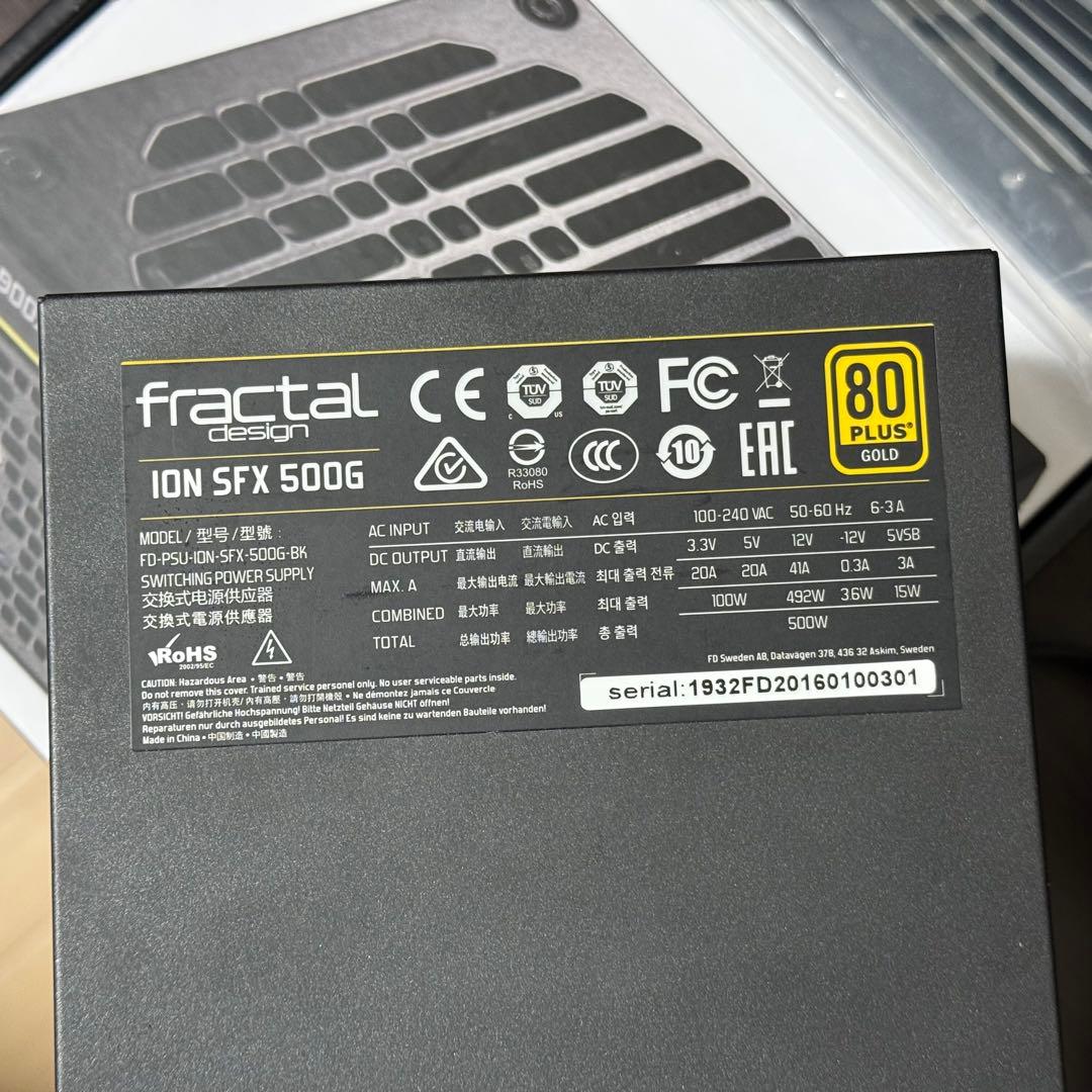 電源ユニット Fractal Design Ion SFX 500G 500W PSU
