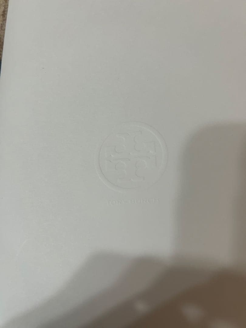 Tory Burch ブラック レザー 名刺入れ値段交渉