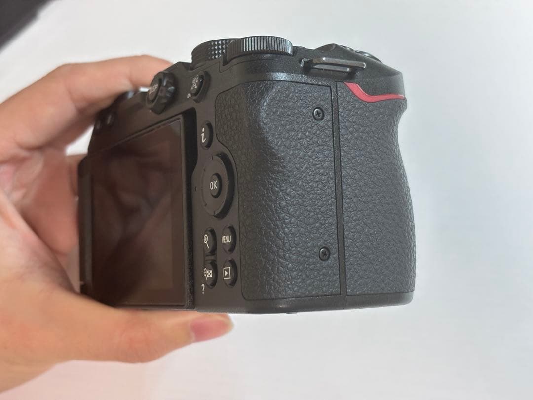 美品Nikon Z 30 ショット数1235