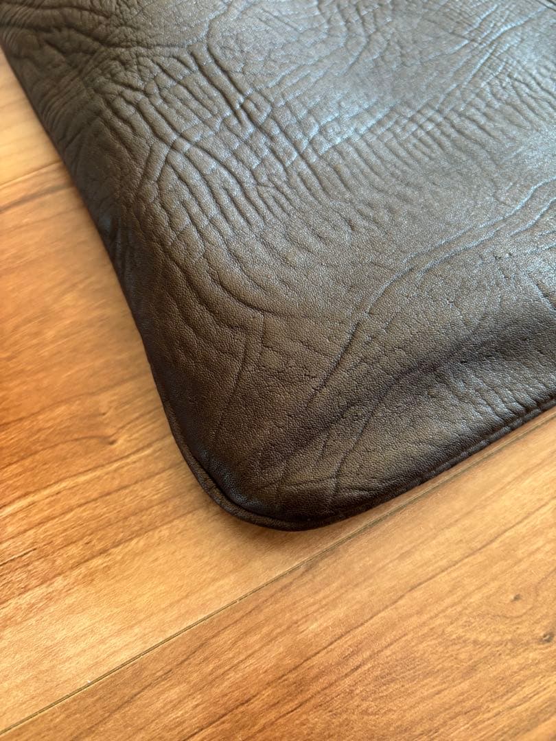 極美品 Cisei シセイ ドローストリングバッグ レザー 巾着 吊しハンガー付