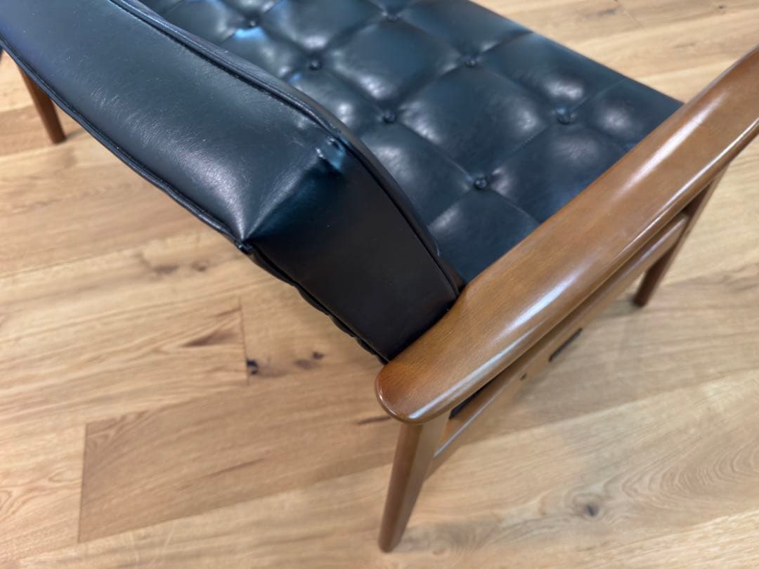 値下げ カリモク60 Kチェア 2人掛けソファ 黒