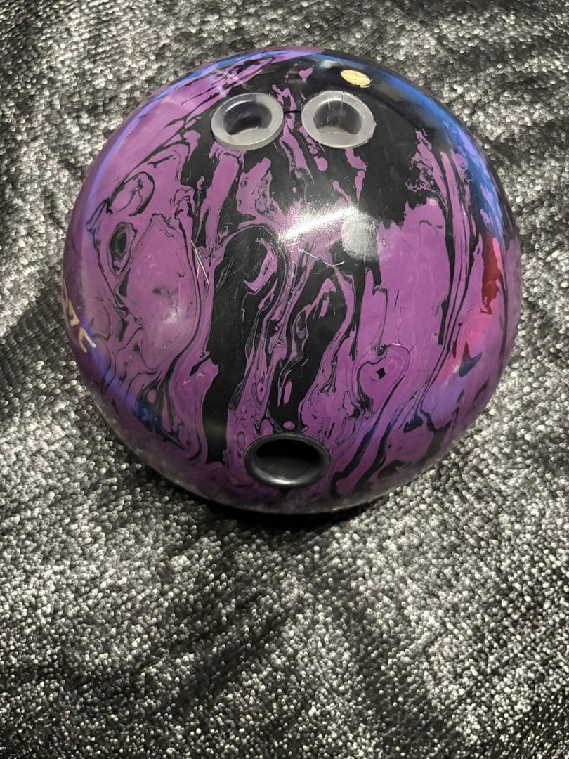 MOTIV Jackal Ghost ボウリングボール　14ポンド