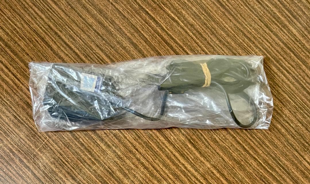 ほぼ未使用・高速・高性能 Surface Go LTE 4GB・64GB SSD