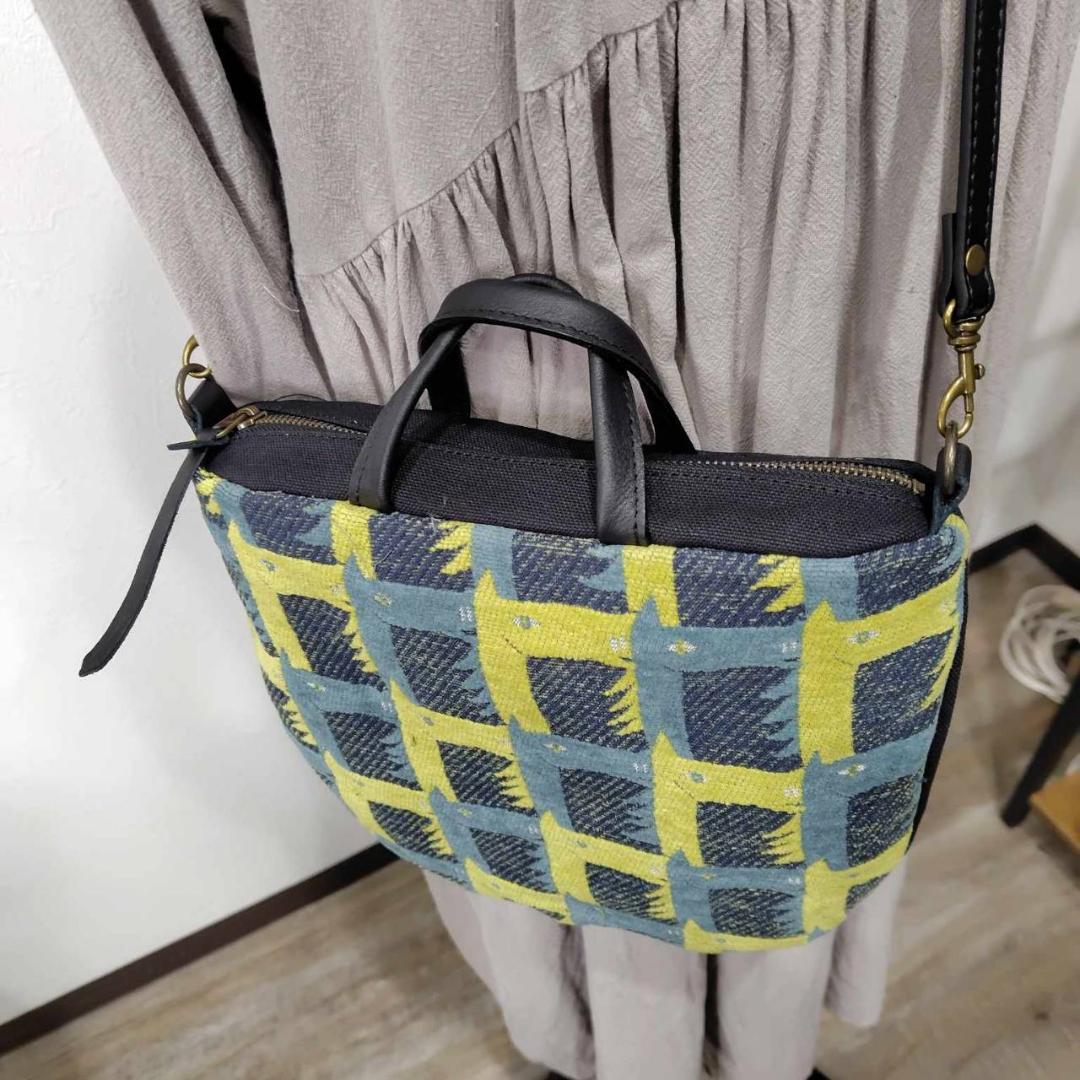 ミナペルホネン/thoroughbredサラブレットネイビー/ロングミニラウンド