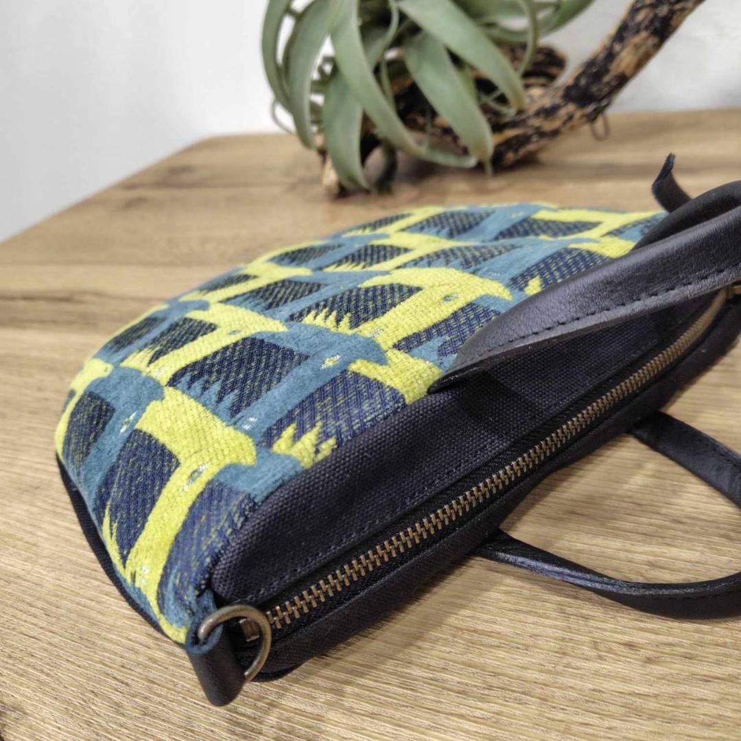 ミナペルホネン/thoroughbredサラブレットネイビー/ロングミニラウンド