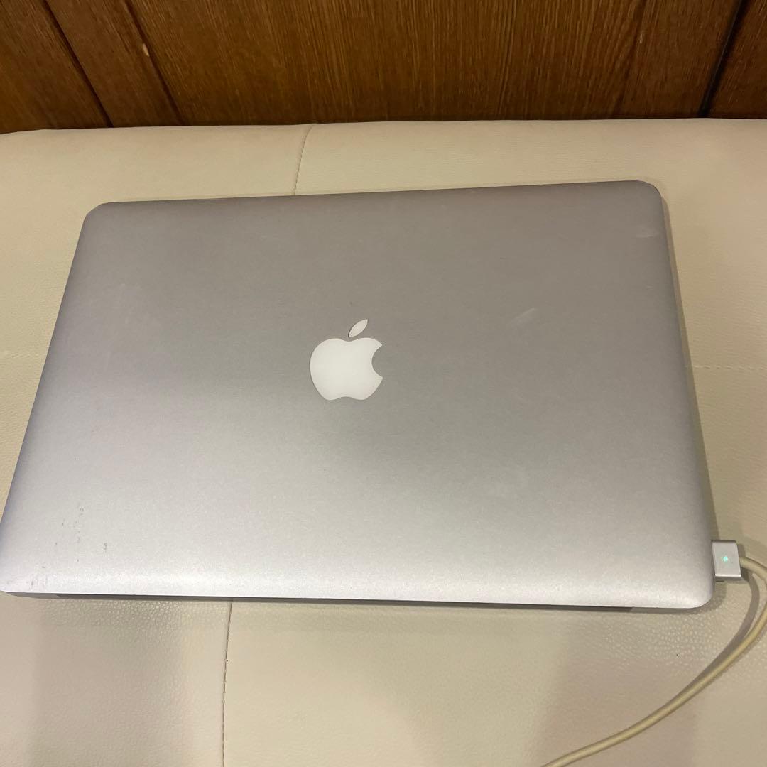 MacBook Air A1466 充放電回数392回