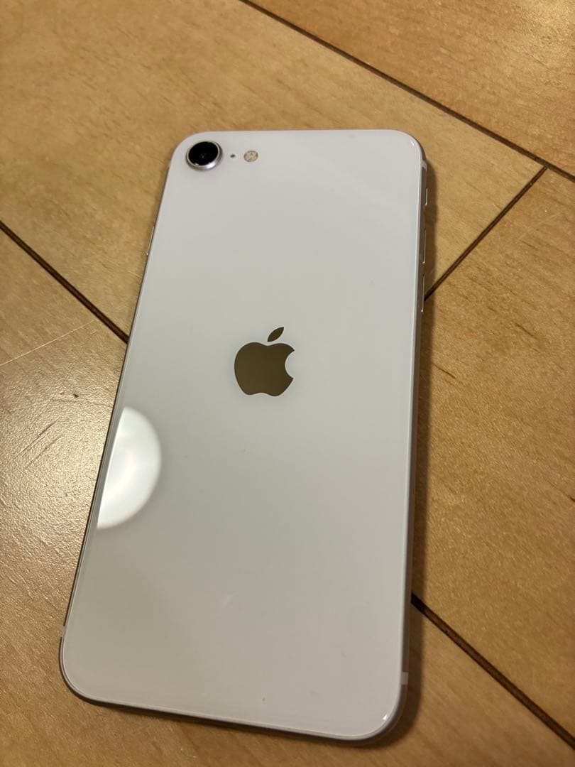 美品✨Apple iPhone SE (第3世代) ホワイト128GB 箱付き