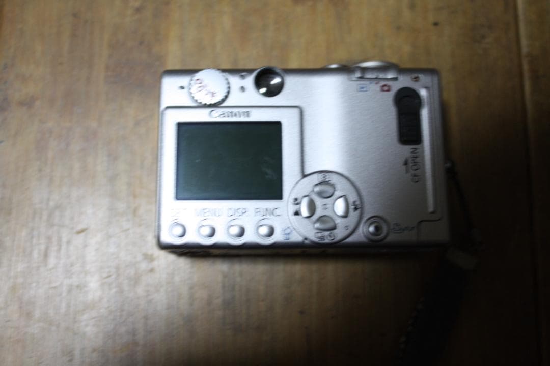 CANON IXY 5.0 デジタルカメラ　メガピクセル　シルバー　動作品　美品