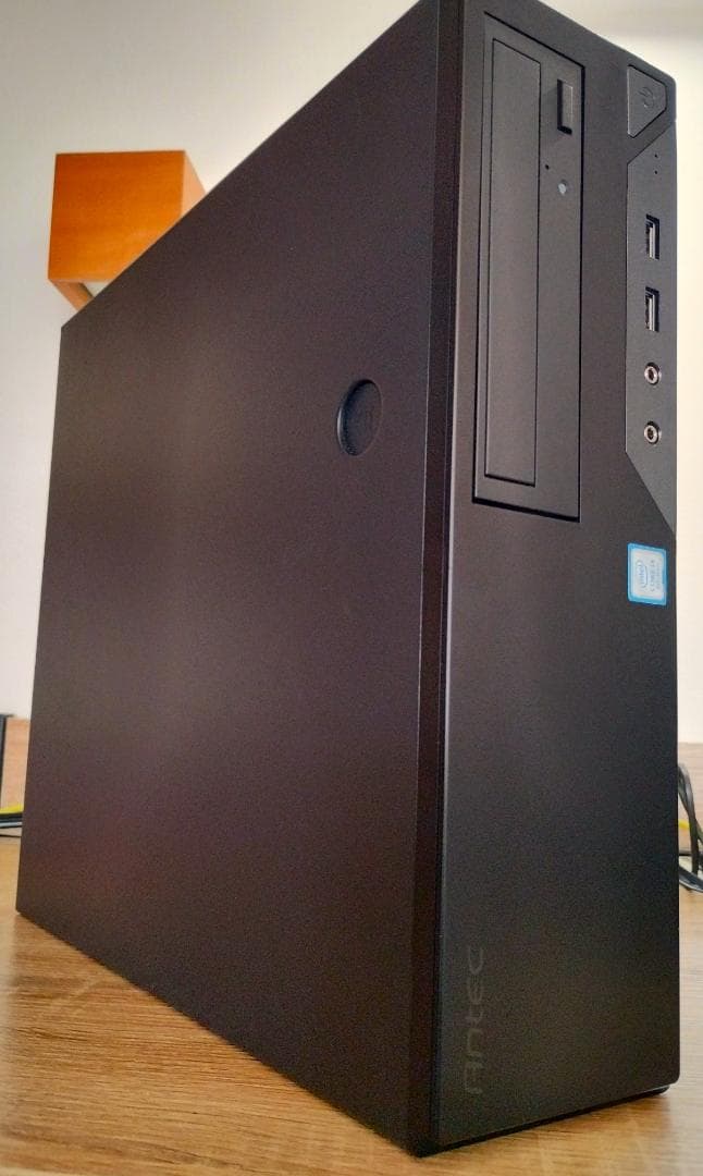 i3 8100/SSD 250G/Office搭載/DVD-RW搭載/Win11