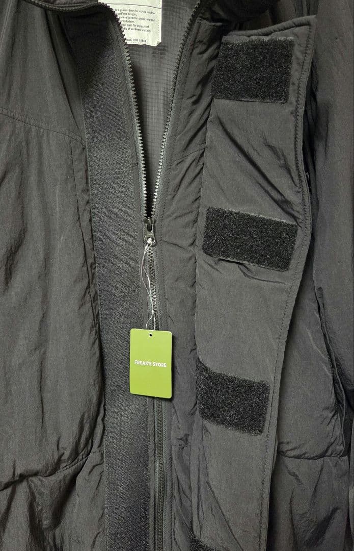 ダン未使用タグ付　FREAKS STORE　モンスターパーカー