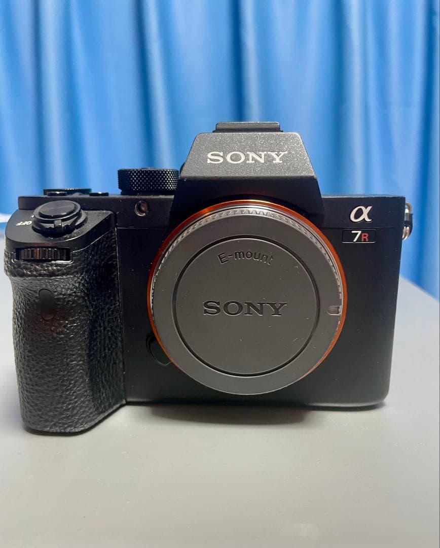 SONY α7ＲⅡ ミラーレスカメラ 本体　ブラック