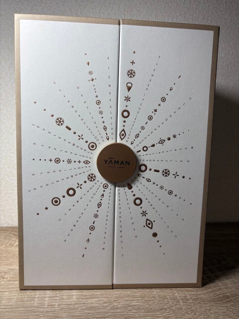 《ほぼ未使用》 ヤーマン フォトプラス シャイニー M18