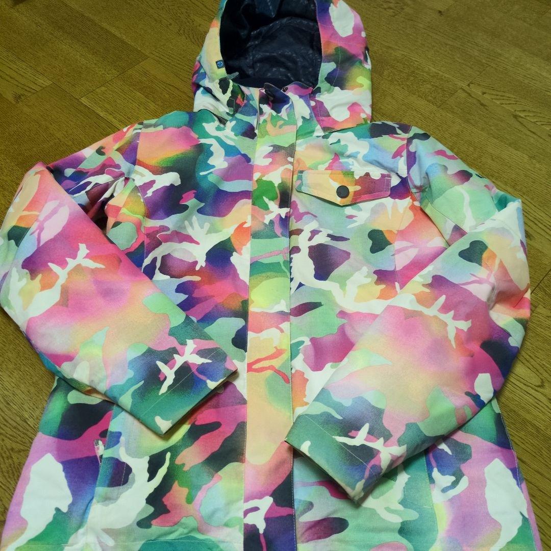 【美品】ROXY　スノボウェア　上下セット　Ｓ　総柄　　　キャメルブラウン