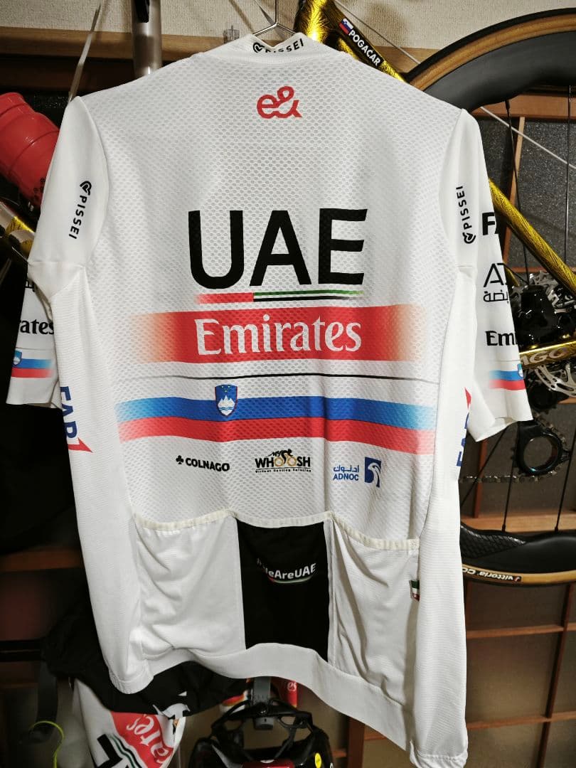 Pissei uae team emirates サイクルジャージ