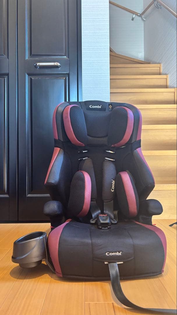 コンビ ジョイトリップ エッグショックGH ブラック ジュニアシート