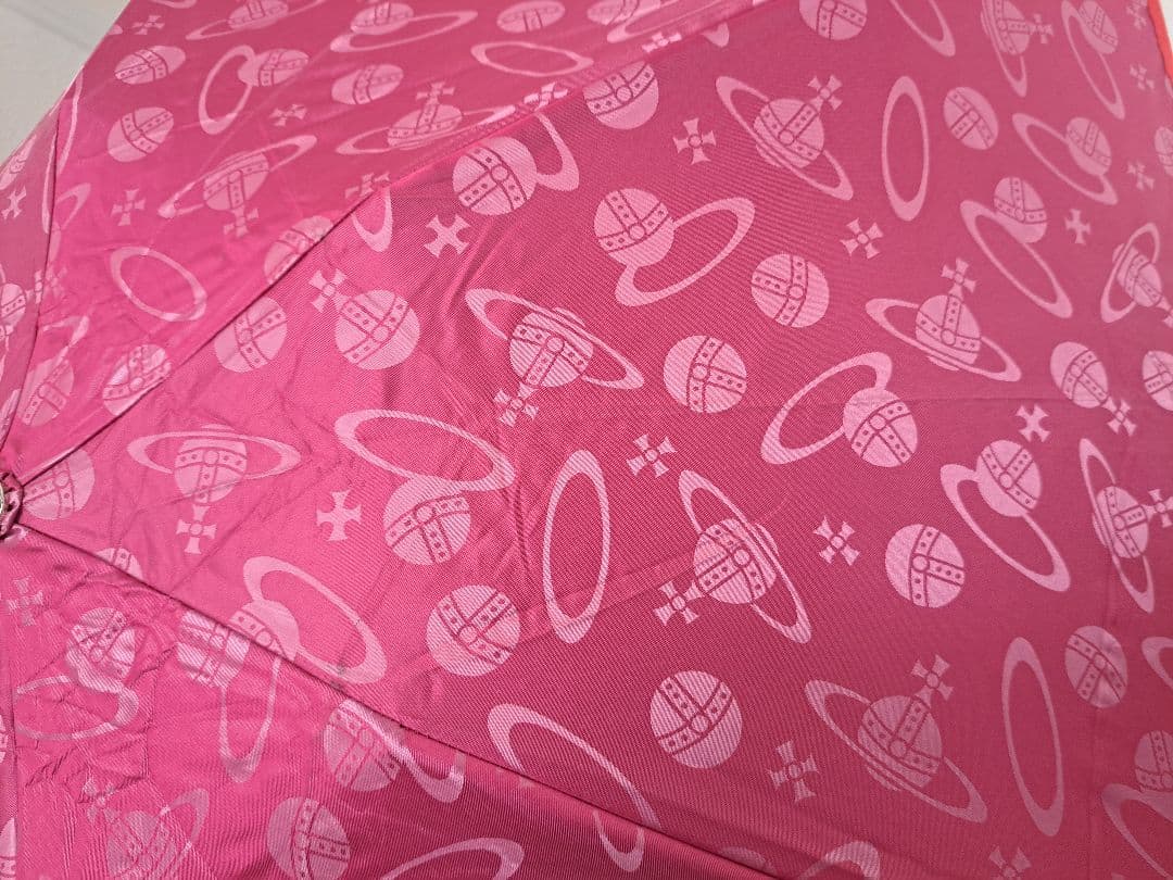 ヴィヴィアンウエストウッド ピンク折りたたみ傘 晴雨兼用