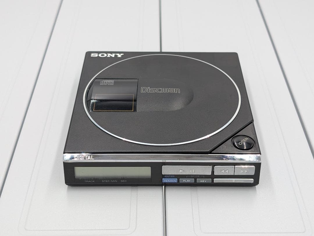 SONY ソニー ポータブルCDプレーヤー D-50MkII Discman