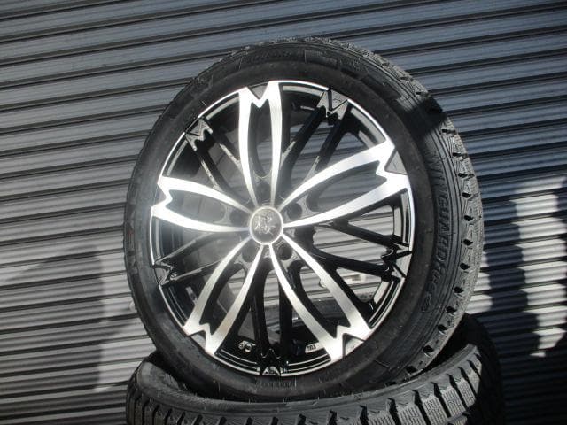 MCM☆新品スタッドレス 215/50R18☆ヤリスクロス・クラウン