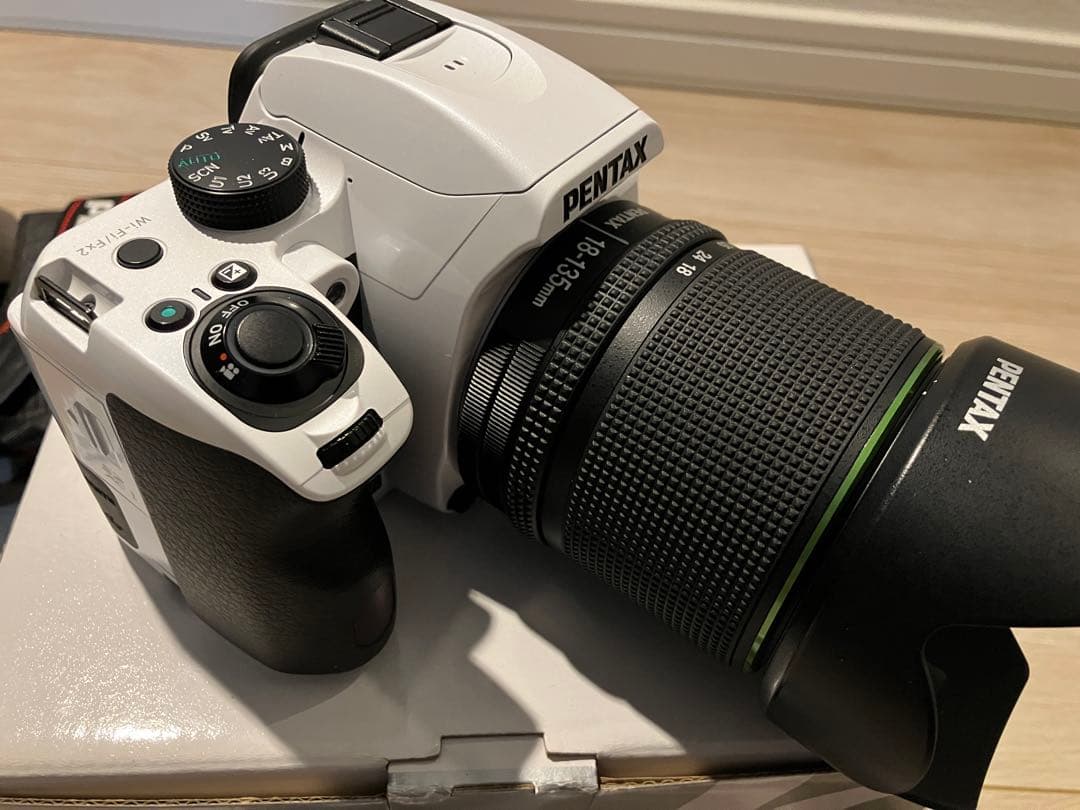 チ*プ様 PENTAX ペンタックス　KF デジタル一眼レフカメラ ホワイト