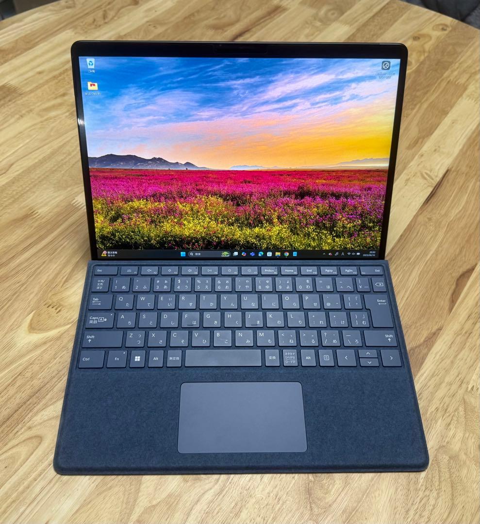 キーボード Microsoft Surface Pro8 i5 8GB RAM