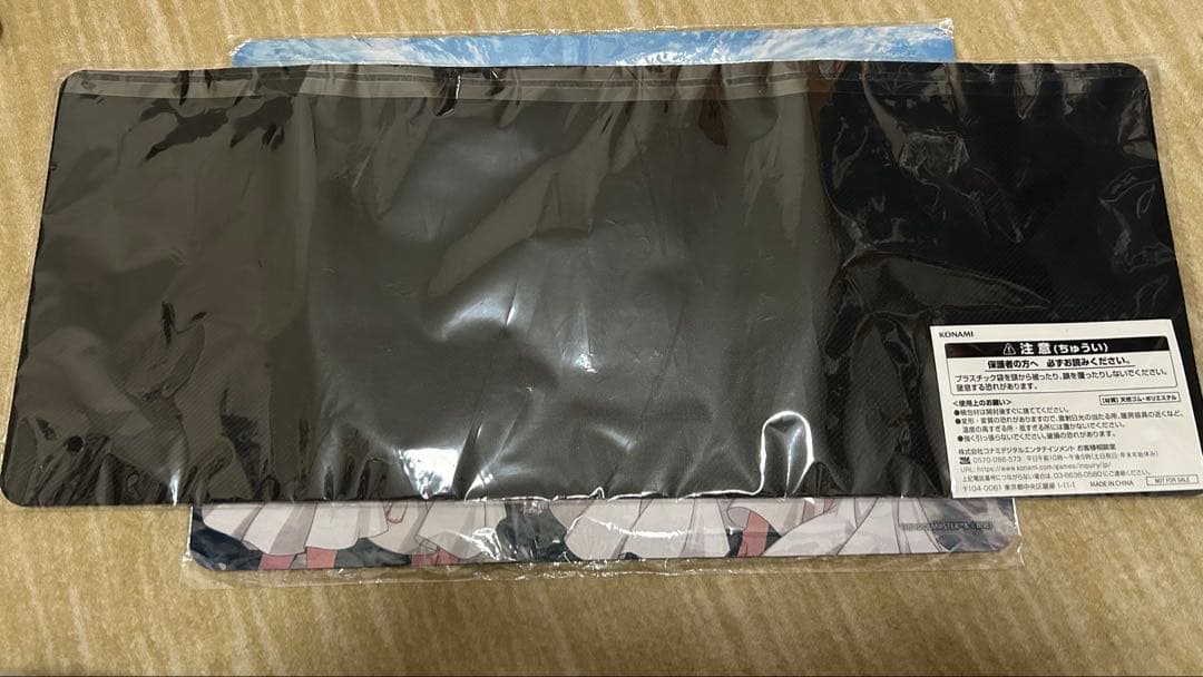 現夢中のシルビクス　ハーフプレイマット