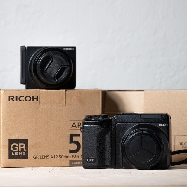 RICOH GXR P10 KIT＋LENS A12 50mm F2.5