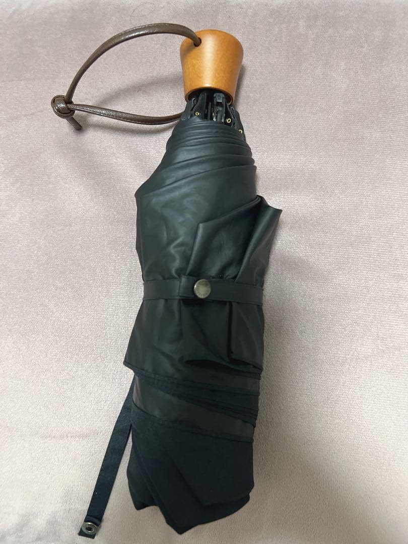 サンバリア100 折りたたみ日傘３段折 / 無地 ブラック