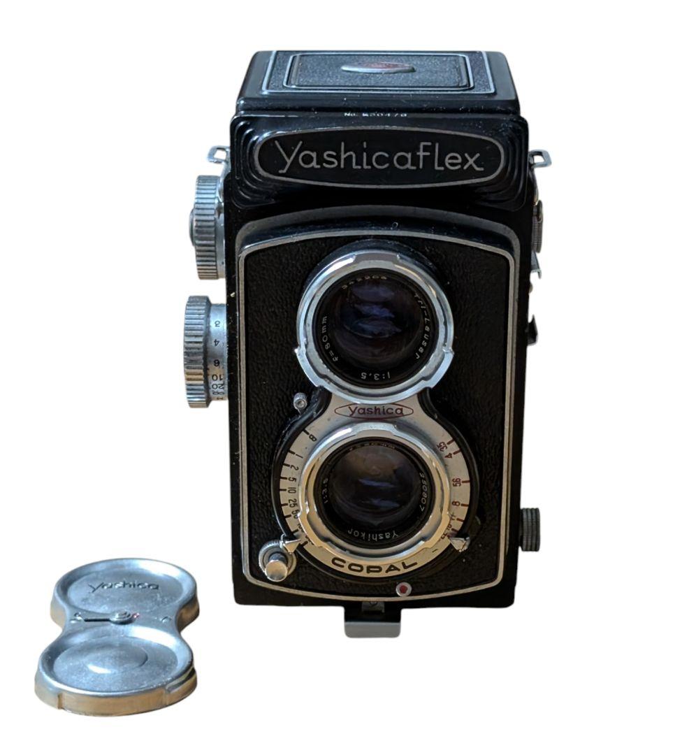 ヤシカ Yashicaflex 二眼レフカメラ レンズキャップ付き