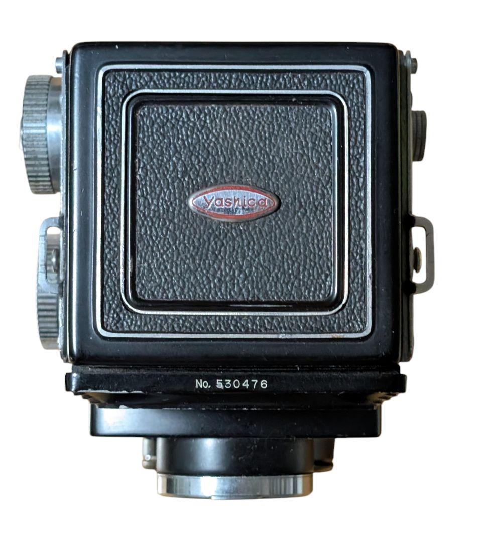 ヤシカ Yashicaflex 二眼レフカメラ レンズキャップ付き