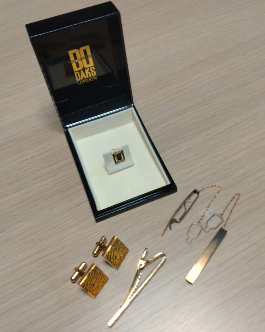 キ*コ様 K10　10金　ネクタイピン　8g　金製品　金細工　カフスボタン