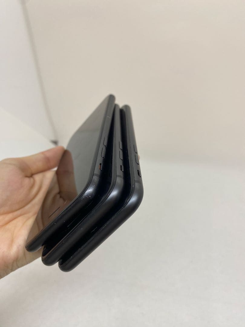 iPhone 8 セット 3台 64GB 256GB