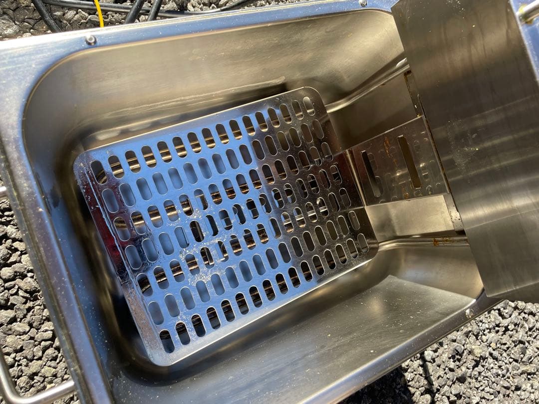 2025年卓上型電気フライヤーTBEF-7 テンポス　エイシン電気