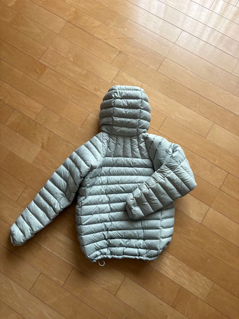 FEELS 上杉柊平　SHELL DOWN JACKET ライトグリーン