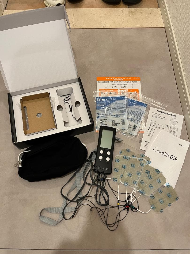 コアリフトEX EMS 家庭用日本最大級パワーの8極 EMS