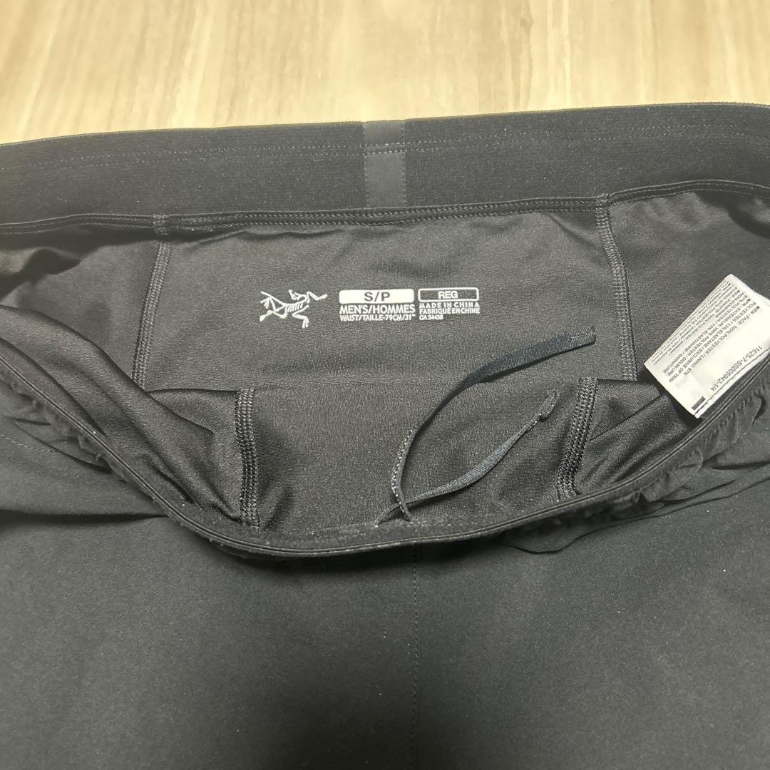 ARC'TERYX CORMAC SHORT PANTS S ブラック