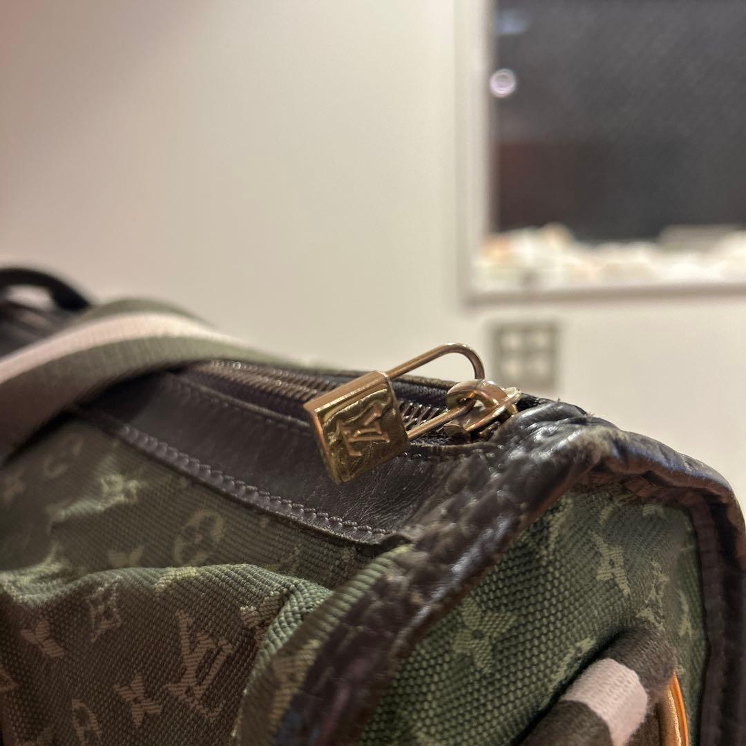 にかく！！Louis Vuitton ビジネスバッグ オリーブグリーン