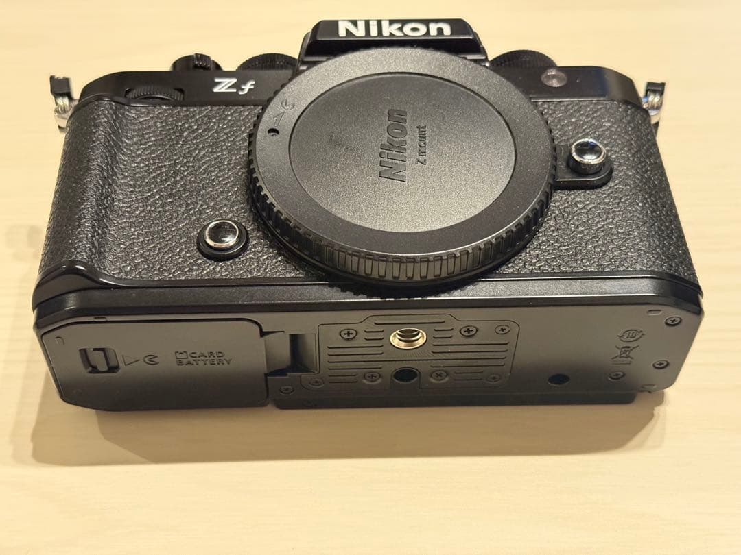 Nikon Zf ミラーレスカメラ ブラック