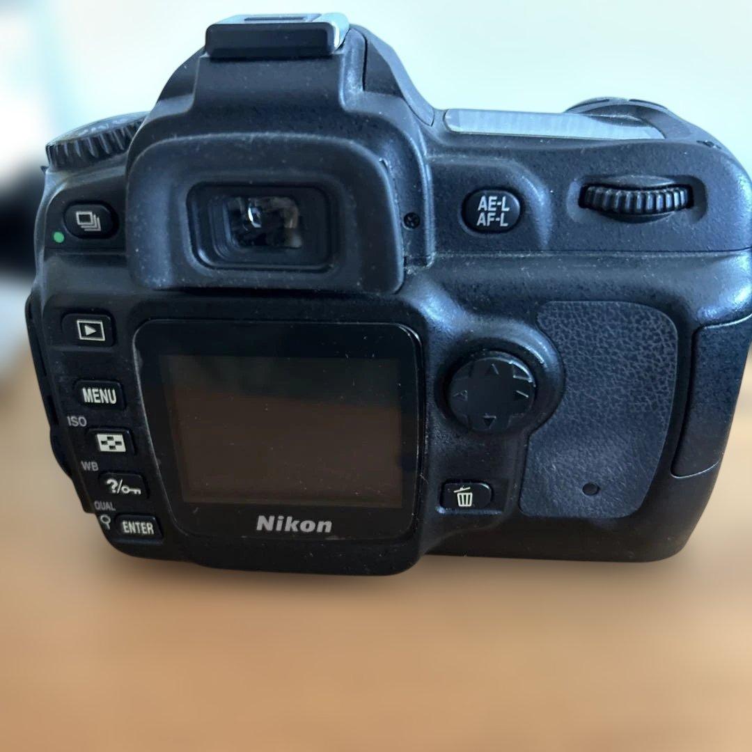 Nikon D50 デジタル一眼レフカメラ 本体＋標準レンズ＋付属品諸々＋箱つき