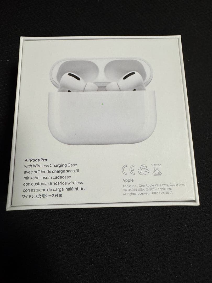 AirPods Pro ケース付き