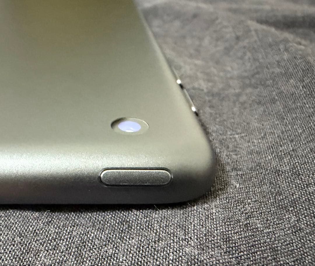 iPad 無印 第7世代(32GB,Wi-Fiモデル)とApple Pencil