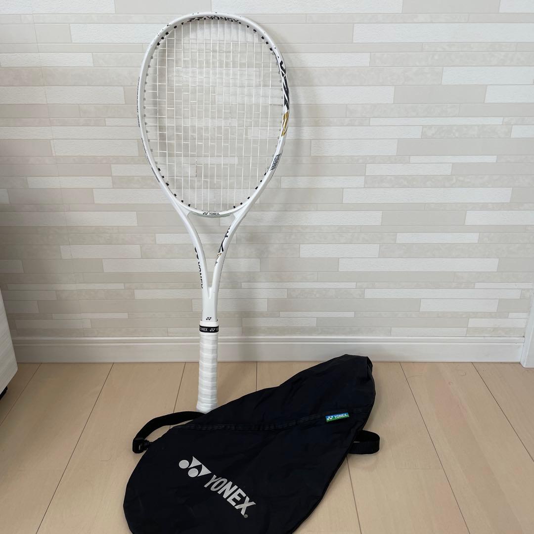 ヨネックス　ジオブレイク70s マットホワイト　ラケットケースあり