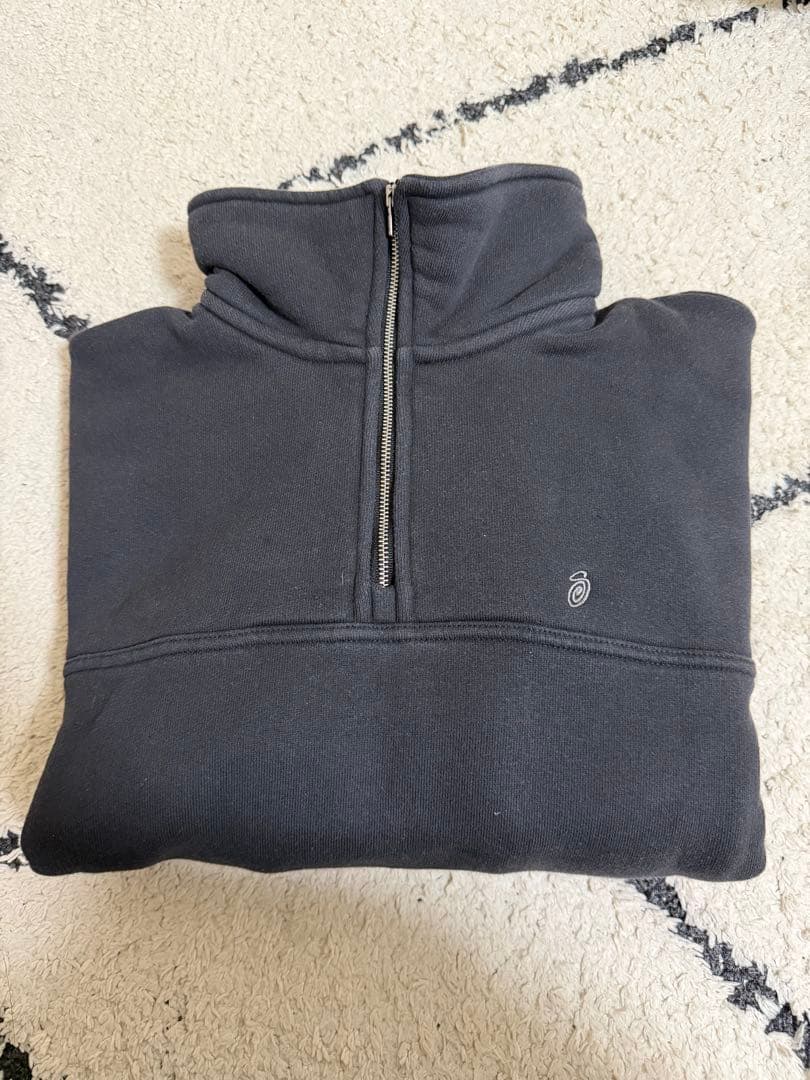 stussy ハーフジップ
