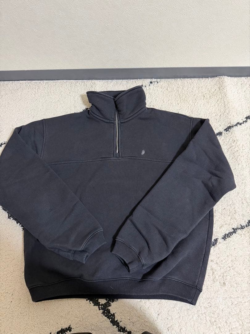 stussy ハーフジップ