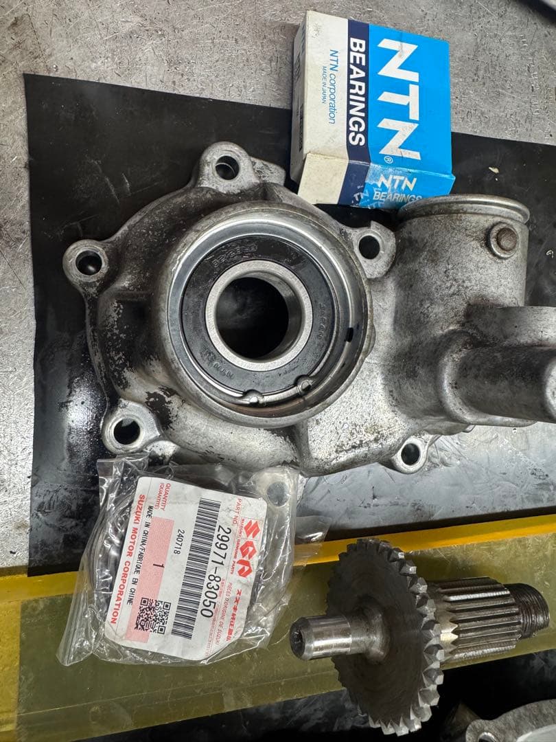 ジムニーja11 トランスファー6.5ダウンギアボールベアリングオイルシール新品