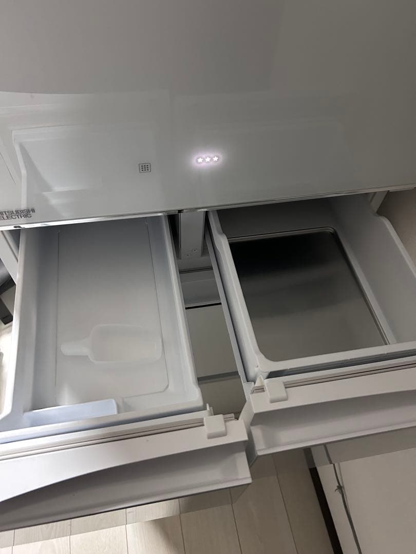 三菱冷凍冷蔵庫　MR-MB45G ホワイト