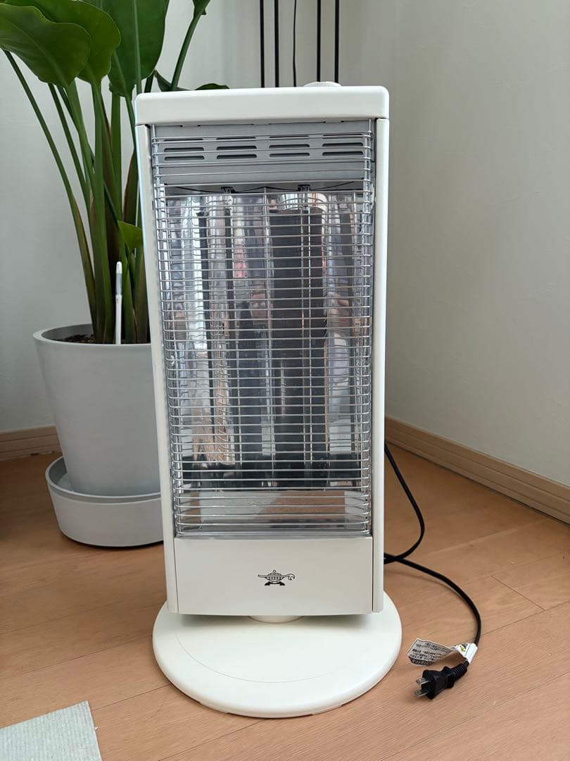 アラジン 遠赤グラファイトヒーター Aladdin 電気ヒーター