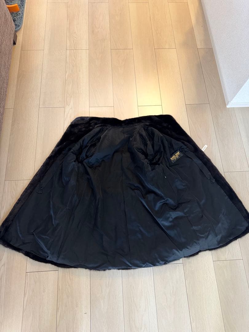 d*7様 BLACK JADE ケナガイタチ 本毛皮ファーコートリアルファー