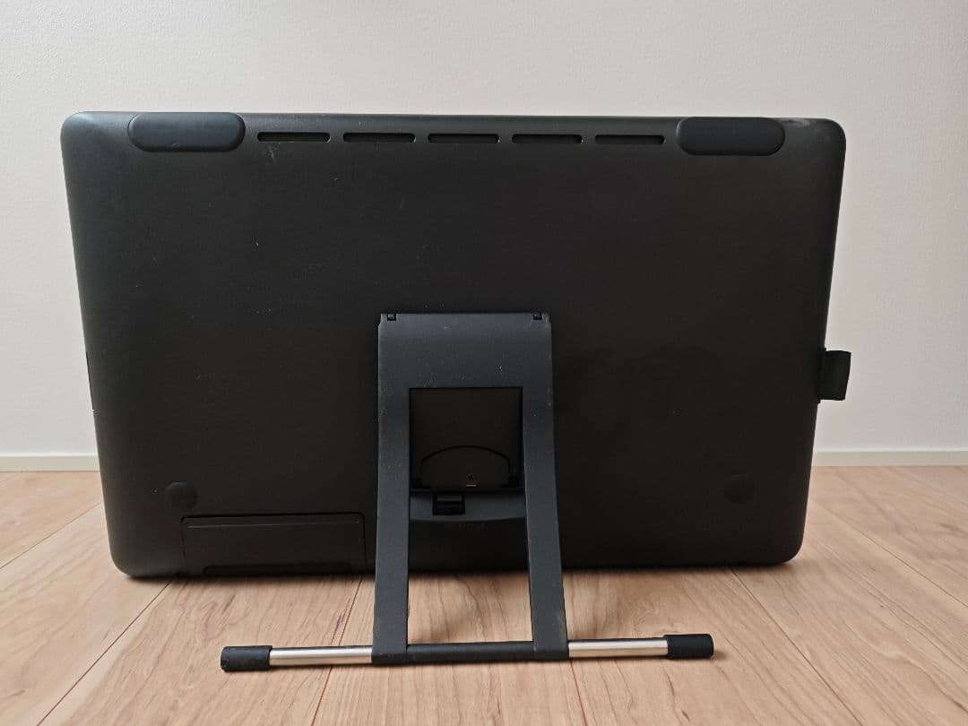 Wacom 液晶ペンタブレット 本体