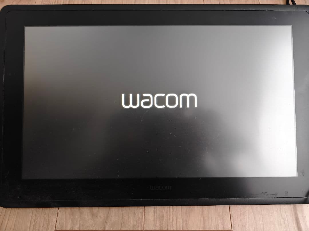 Wacom 液晶ペンタブレット 本体